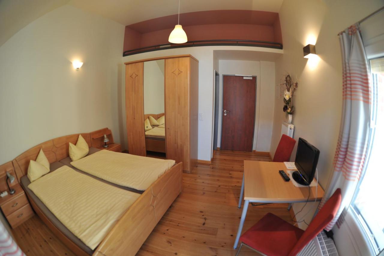 Hof Maerkische Heide Hostel Brandenburg  Exterior photo